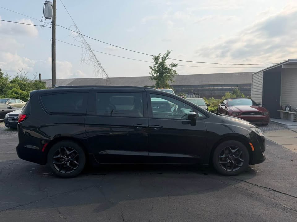 2019 Chrysler Pacifica