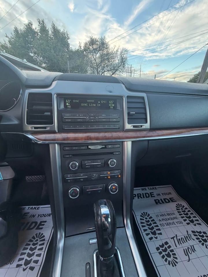 2012 Lincoln MKZ
