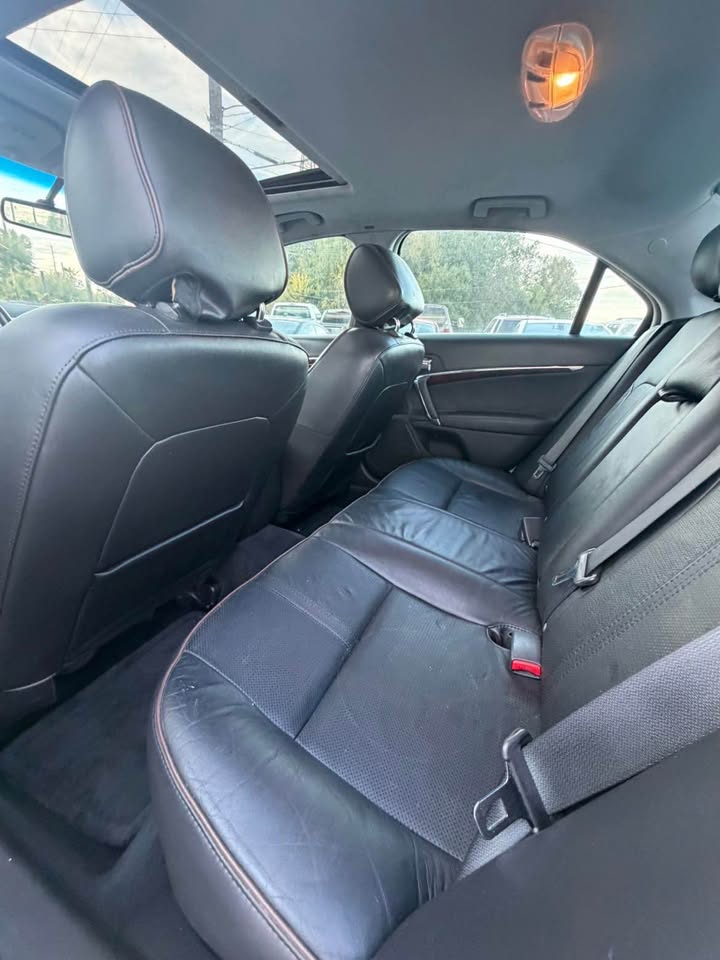 2012 Lincoln MKZ